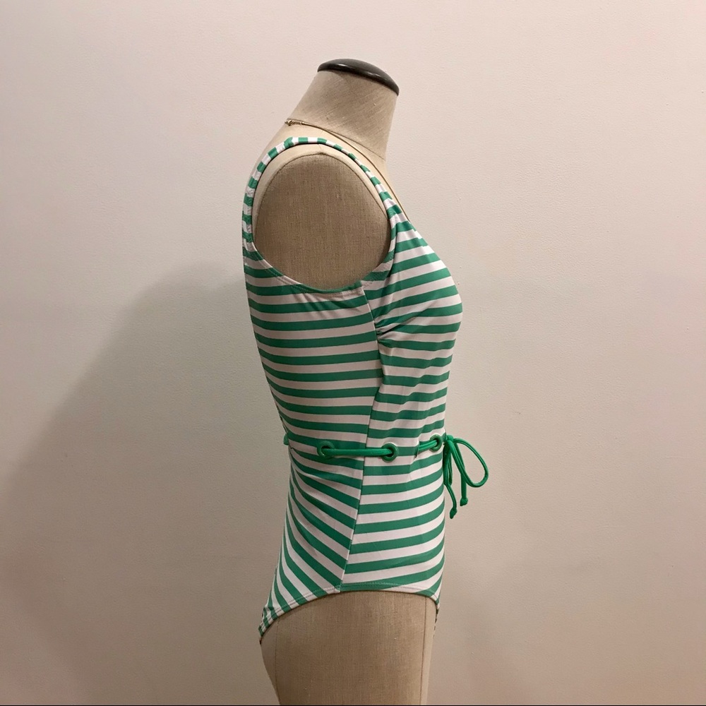 Juicy Couture ‘Crush on you’ one piece swimsuit. Size M. NWT - Picture 8 of 11